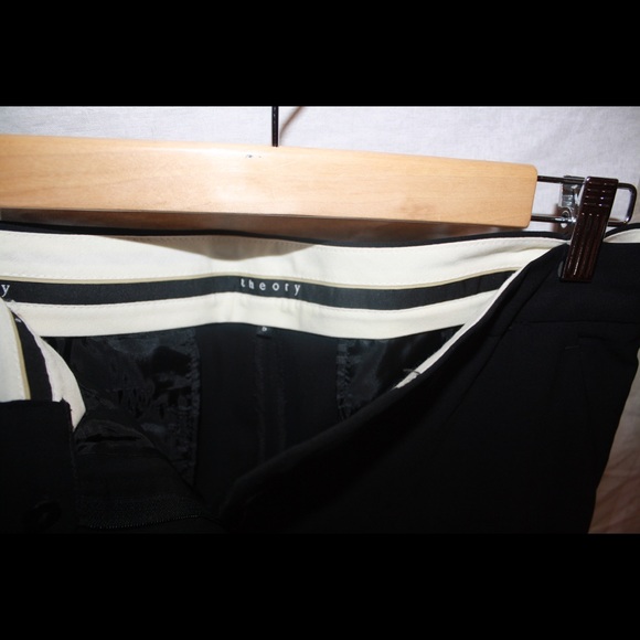 Theory Black Trousers 🌵0 - Picture 13 of 14